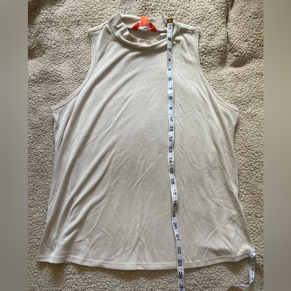 🌸 Joe Fresh 🌸 mock neck tank - Picture 5 of 5